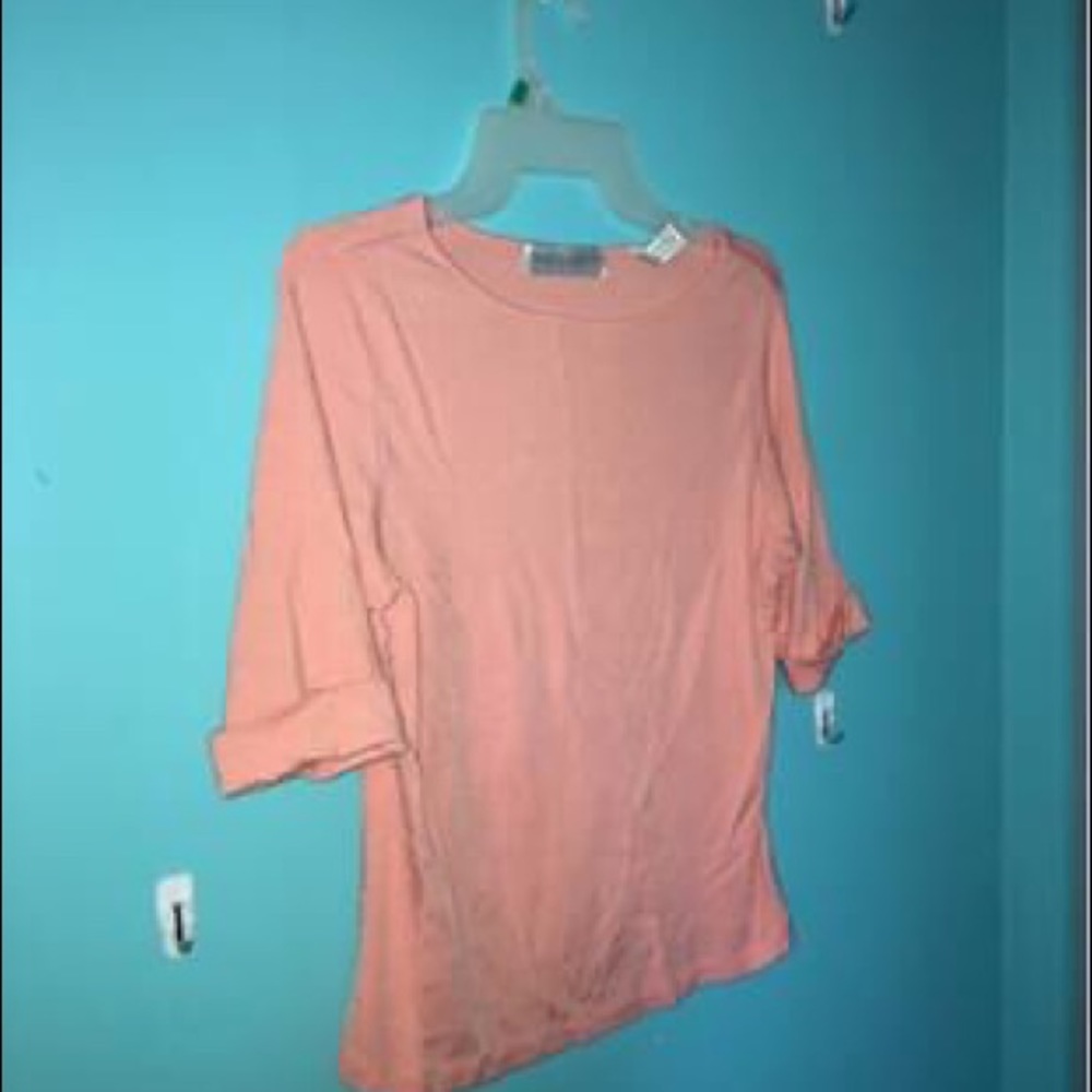 Women’s shirt